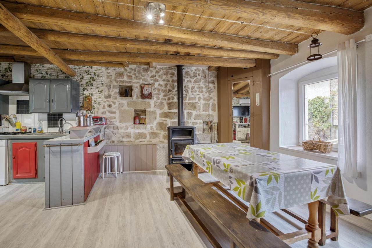 Maison Charmante A Valprivas Avec Jardin Prive. Экстерьер фото