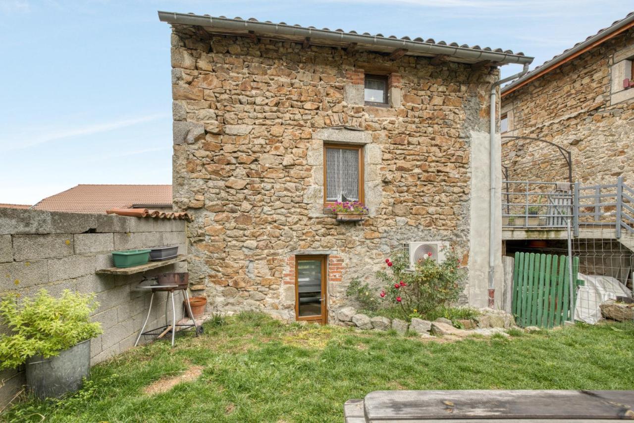 Maison Charmante A Valprivas Avec Jardin Prive. Экстерьер фото